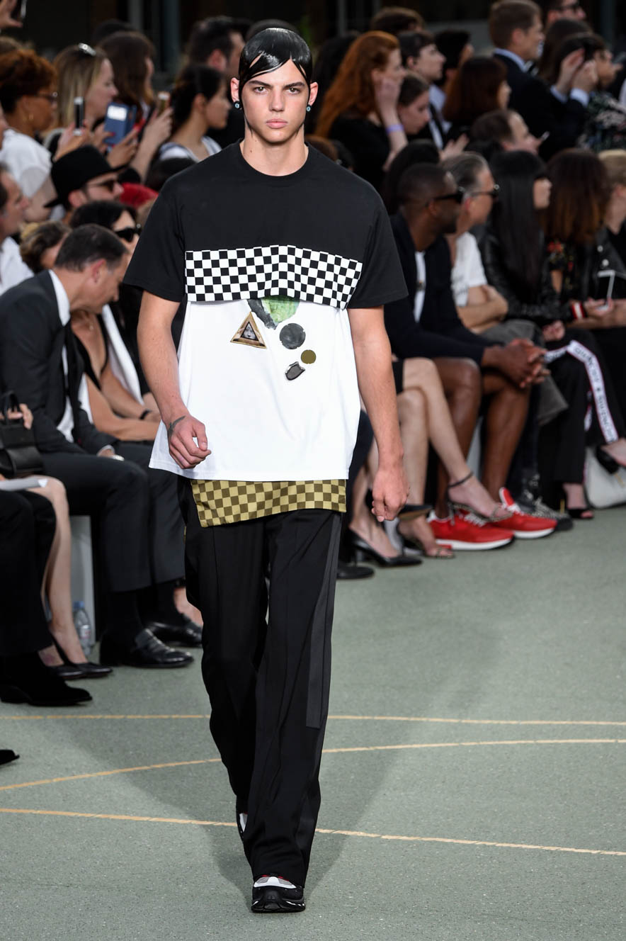Givenchy_ful_M_S17_PA_043