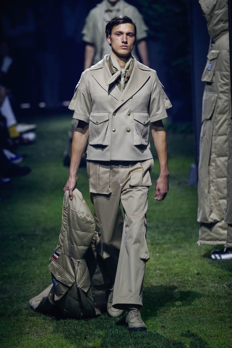 Moncler-Gamme-Blu_ful_M_S17_MI_005
