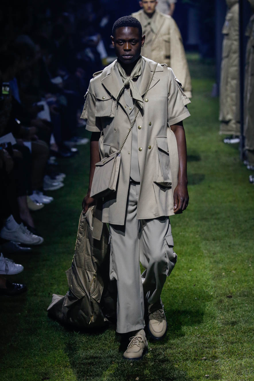 Moncler-Gamme-Blu_ful_M_S17_MI_009