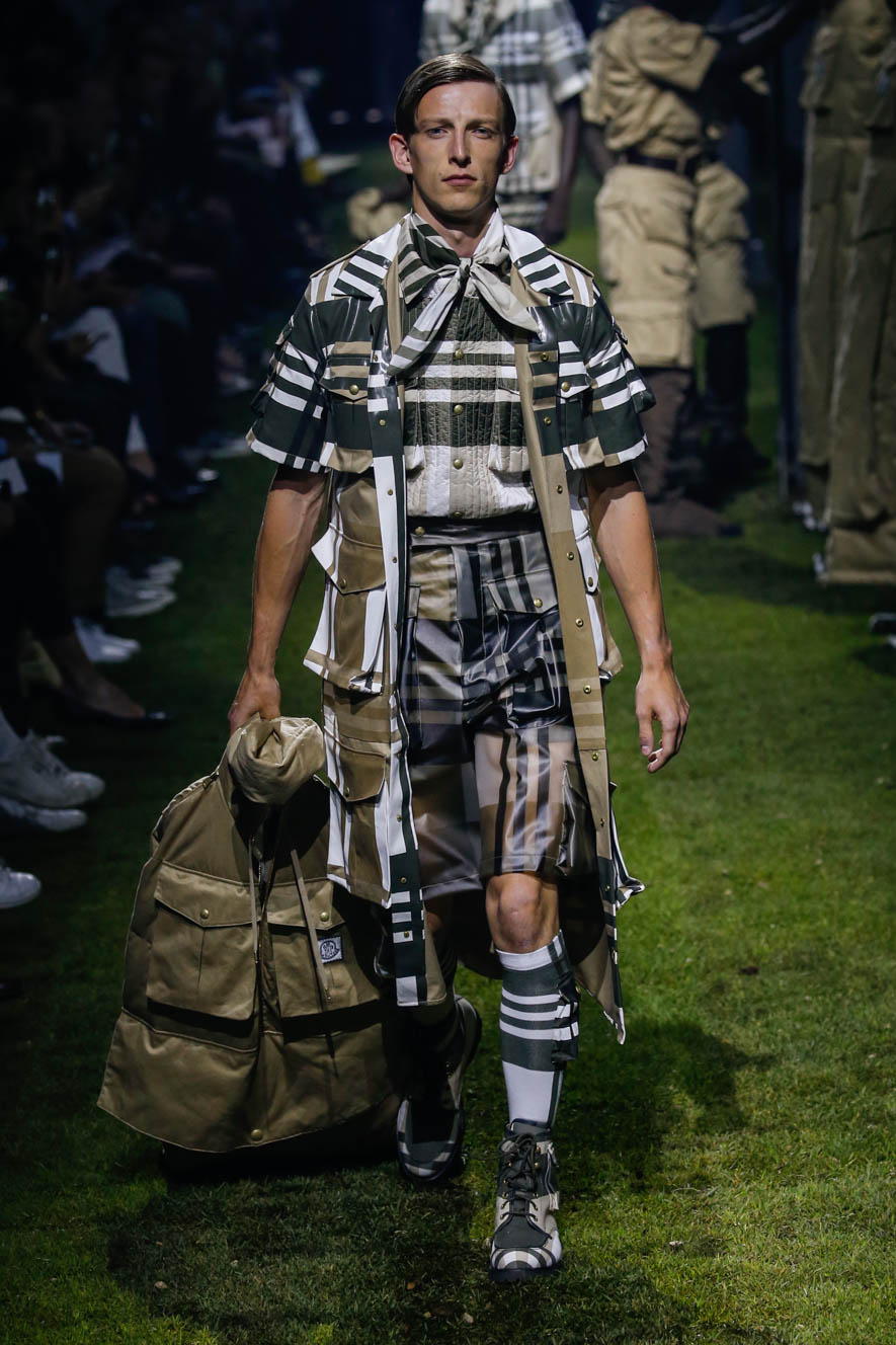 Moncler-Gamme-Blu_ful_M_S17_MI_017
