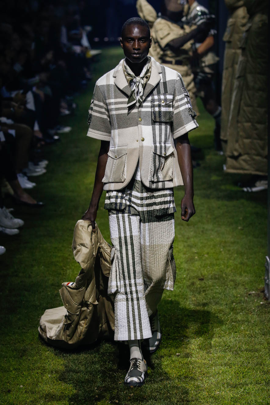 Moncler-Gamme-Blu_ful_M_S17_MI_018