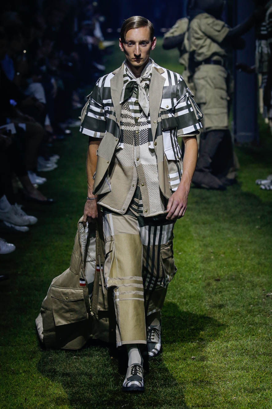 Moncler-Gamme-Blu_ful_M_S17_MI_020