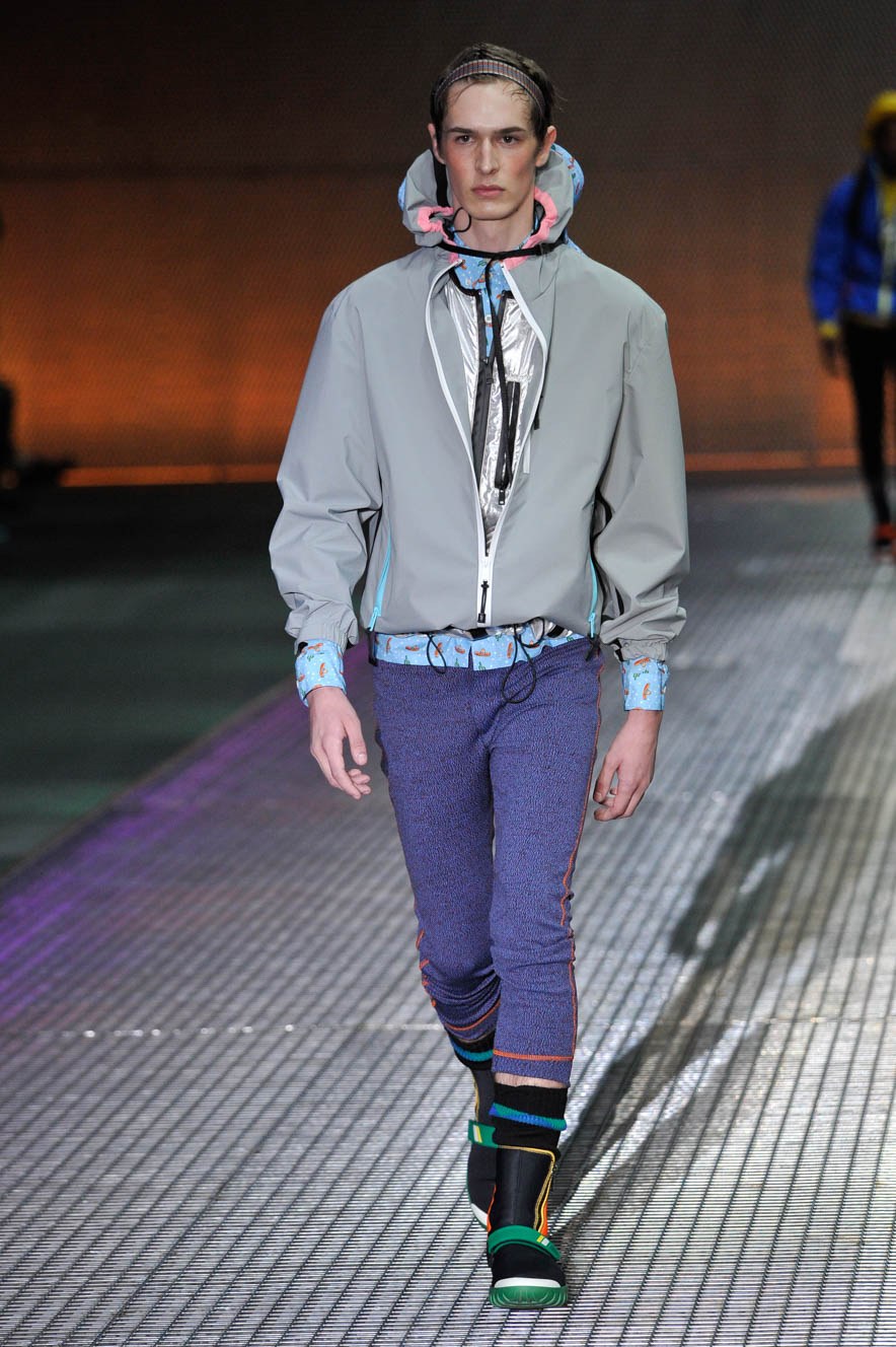 Prada_ful_M_S17_MI_006