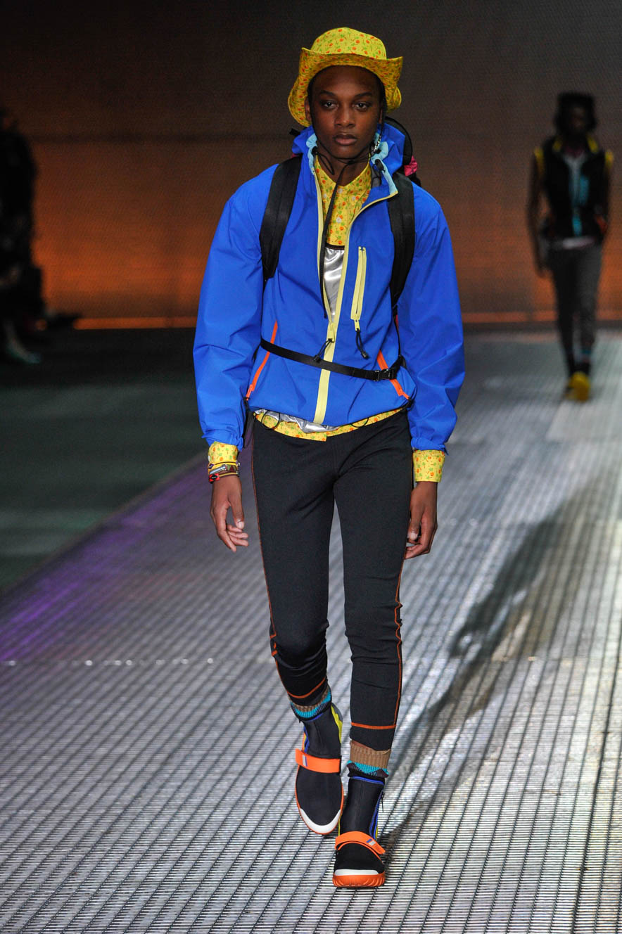Prada_ful_M_S17_MI_007