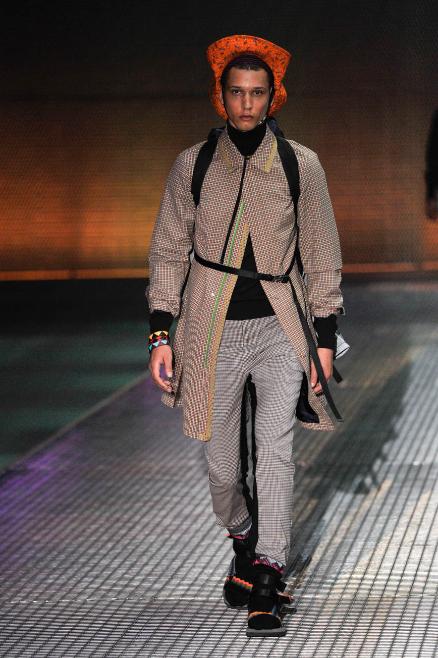 Prada_ful_M_S17_MI_015