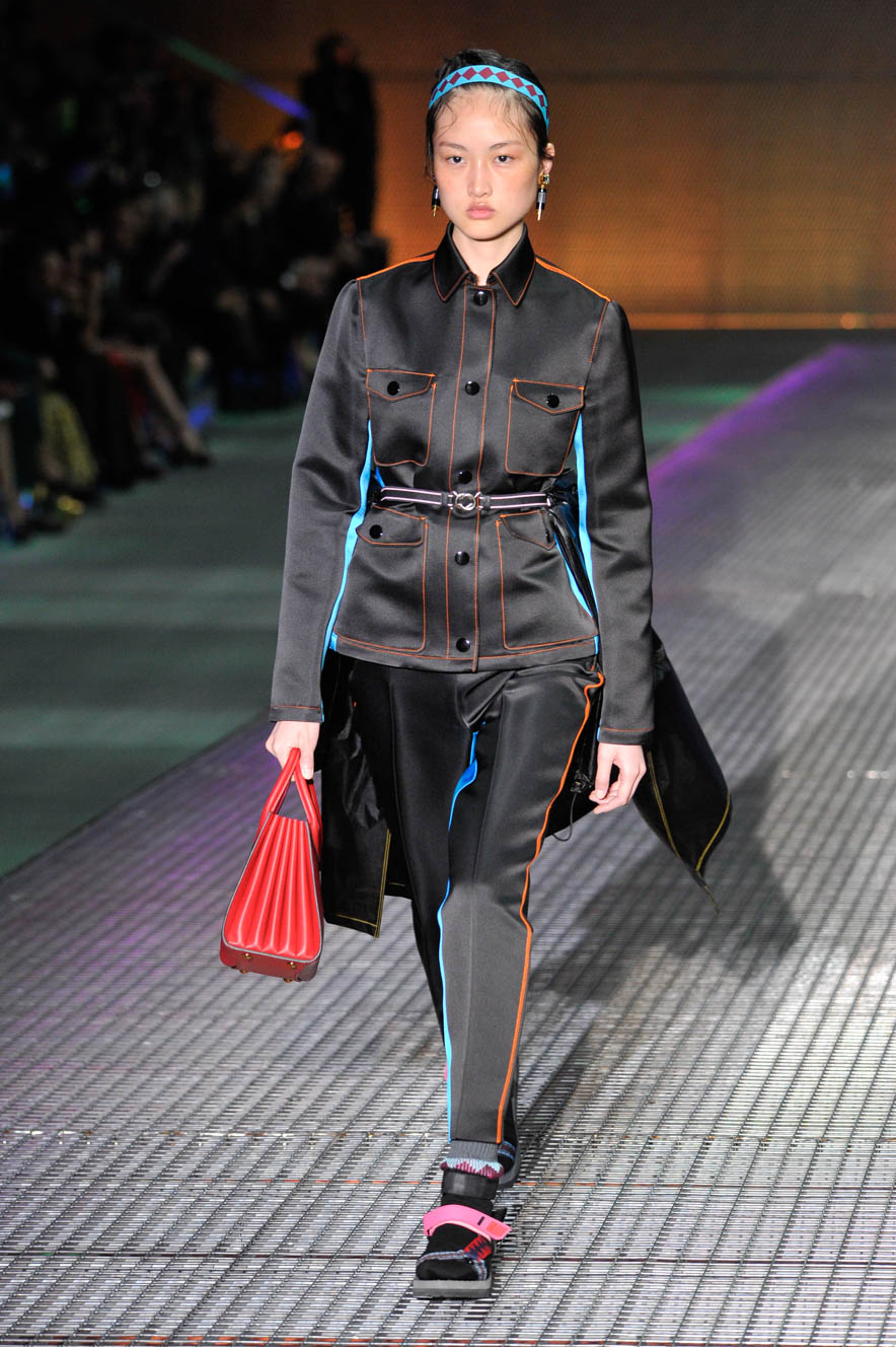 Prada_ful_M_S17_MI_029