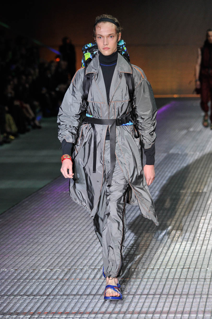 Prada_ful_M_S17_MI_031