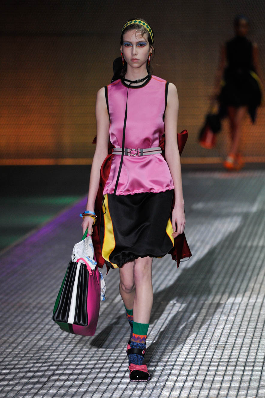 Prada_ful_M_S17_MI_041