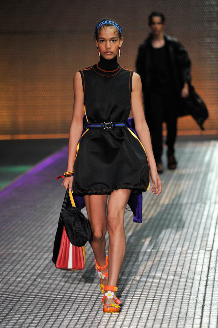 Prada_ful_M_S17_MI_042