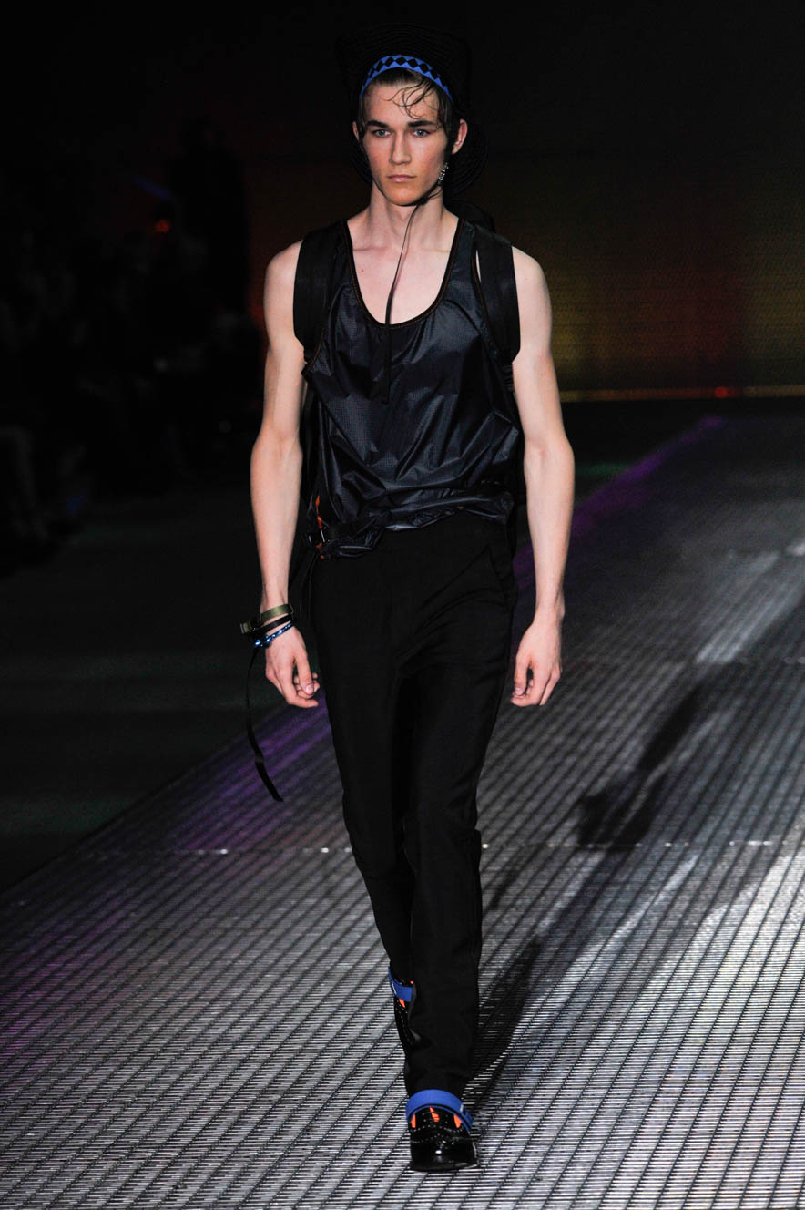 Prada_ful_M_S17_MI_044