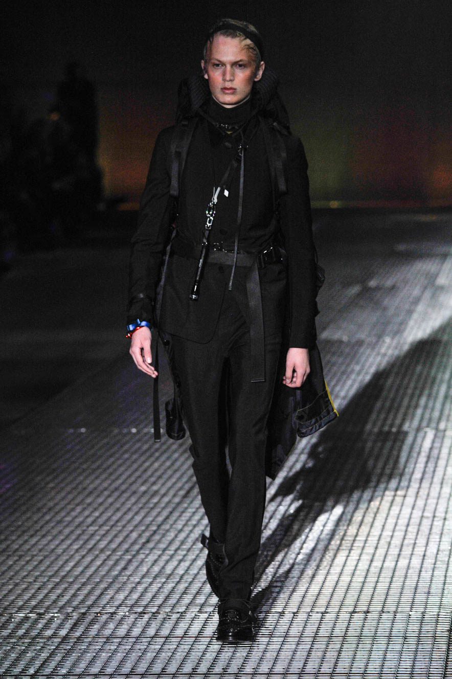 Prada_ful_M_S17_MI_050