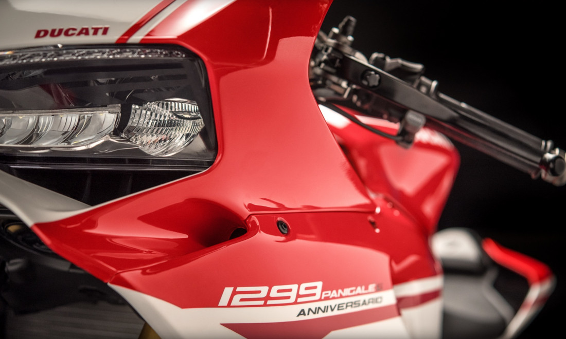 ducati-1299-panigale-s-anniversario-11
