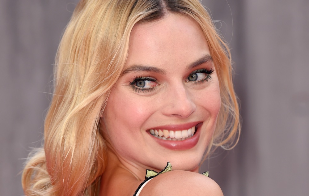 margot_robbie_suicide