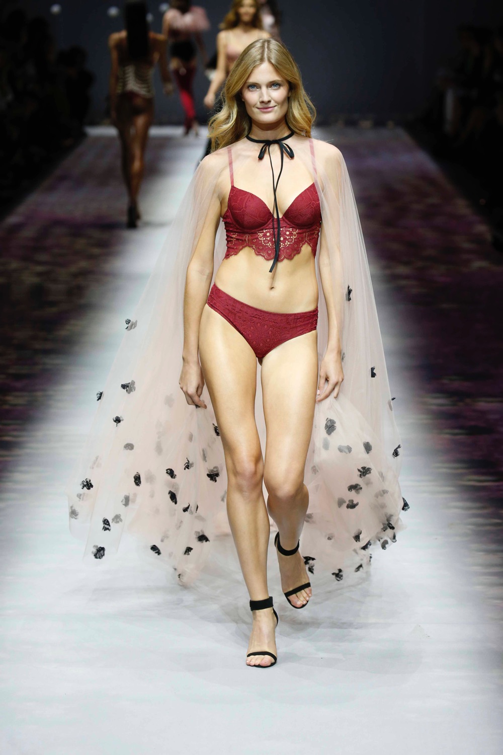 SS17 ETAM LIVE SHOW 100ANS PARIS FASHION WEEK 27/09/2016