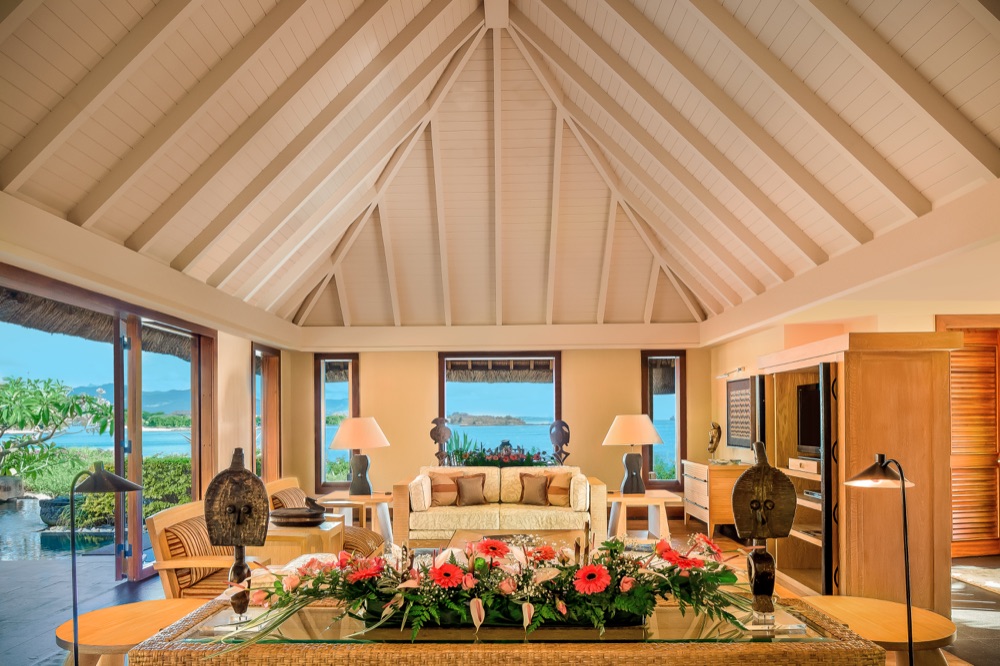 oberoi_livingroom_villa