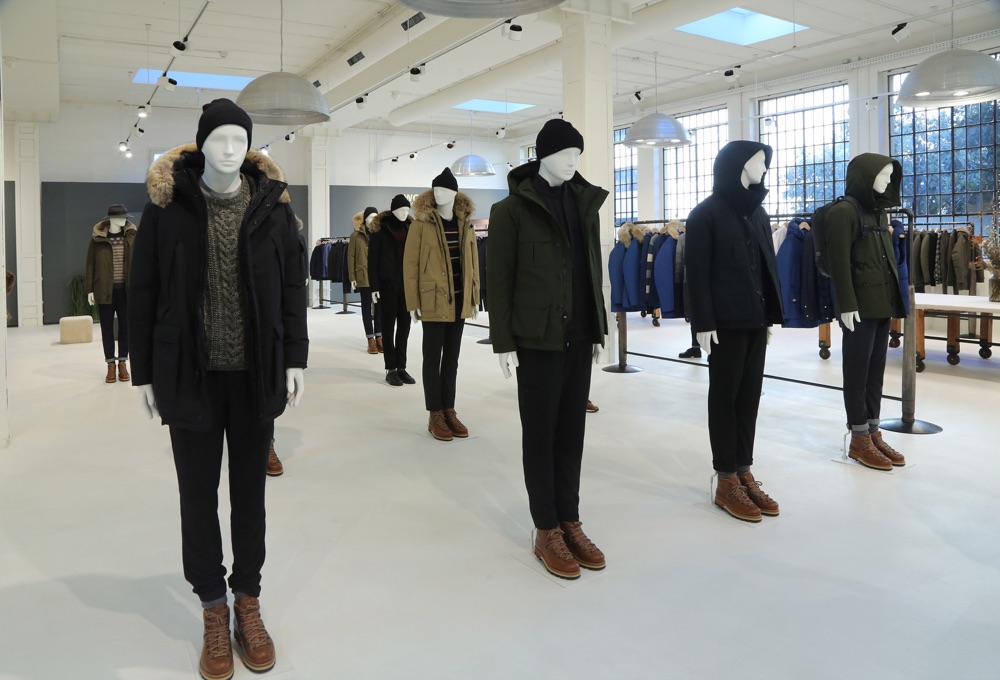 02 - WOOLRICH MENS FW17 COLLECTION SET UP
