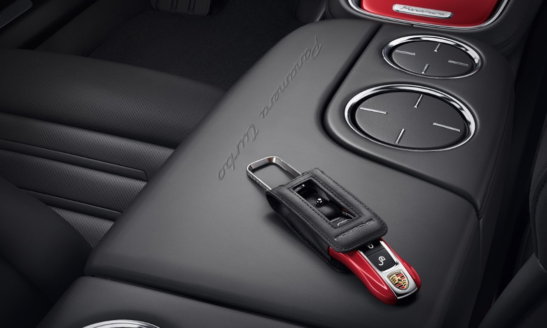 porsche-panamera-turbo-executive-5