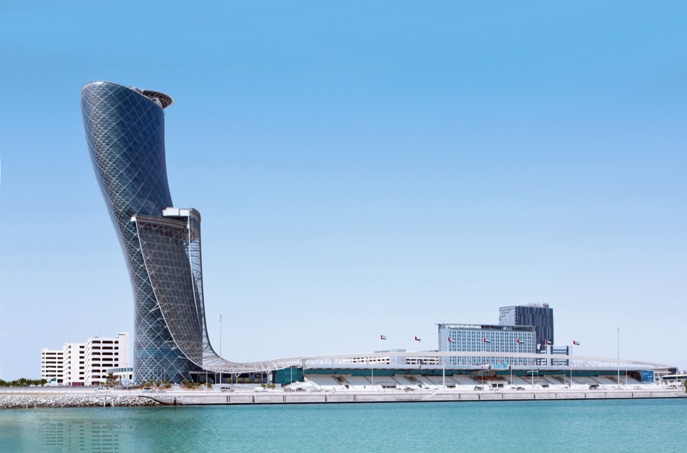 3 Capital Gate