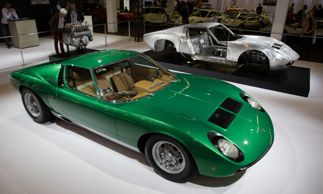 Lamborghini-Miura-P400-SV