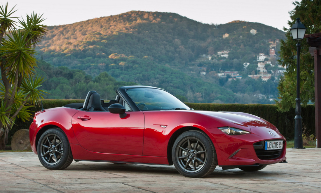 Mazda-Mx-5-Roadster