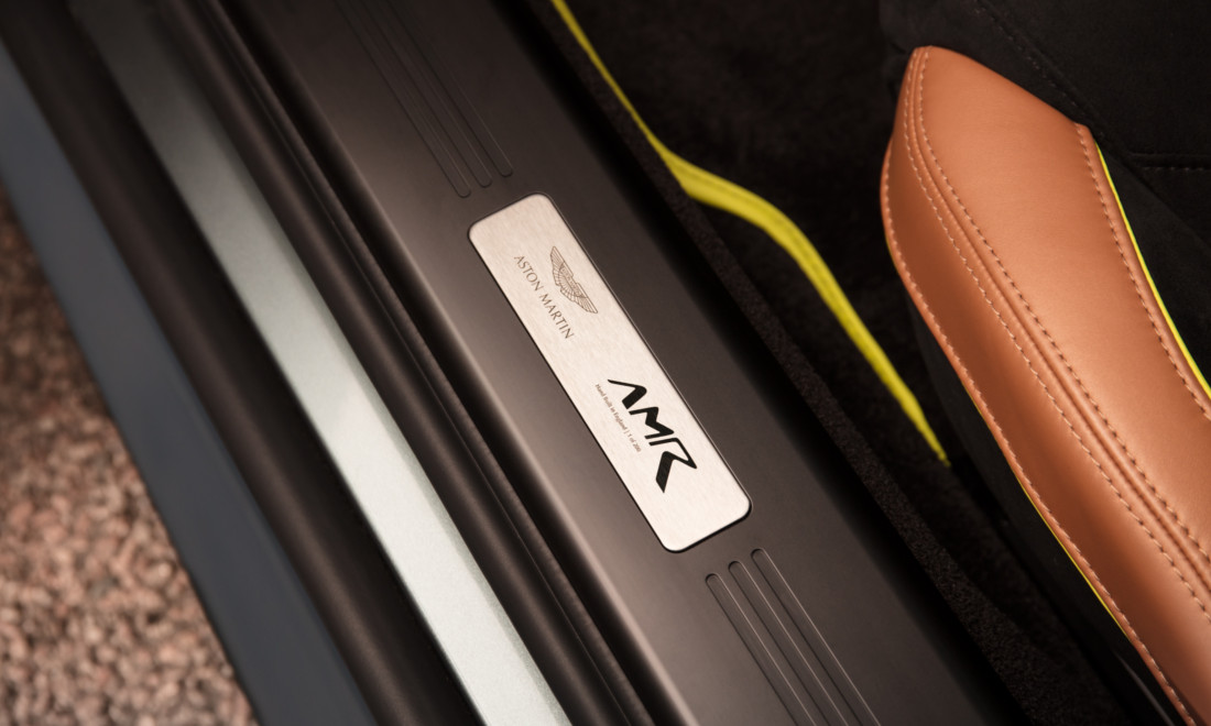 Aston-Martin-Vantage-AMR-3