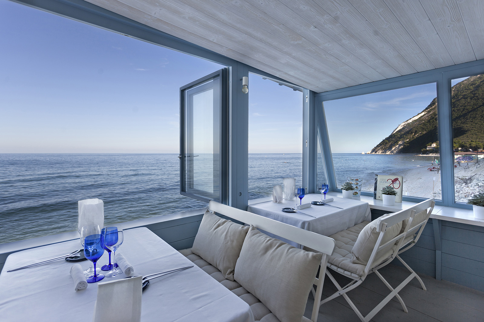 Clandestino, Portonovo, Moreno Cedroni