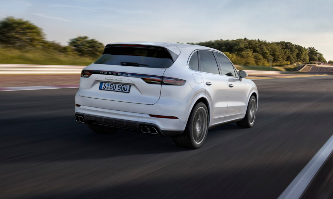 porsche-cayenne-turbo-2018-1