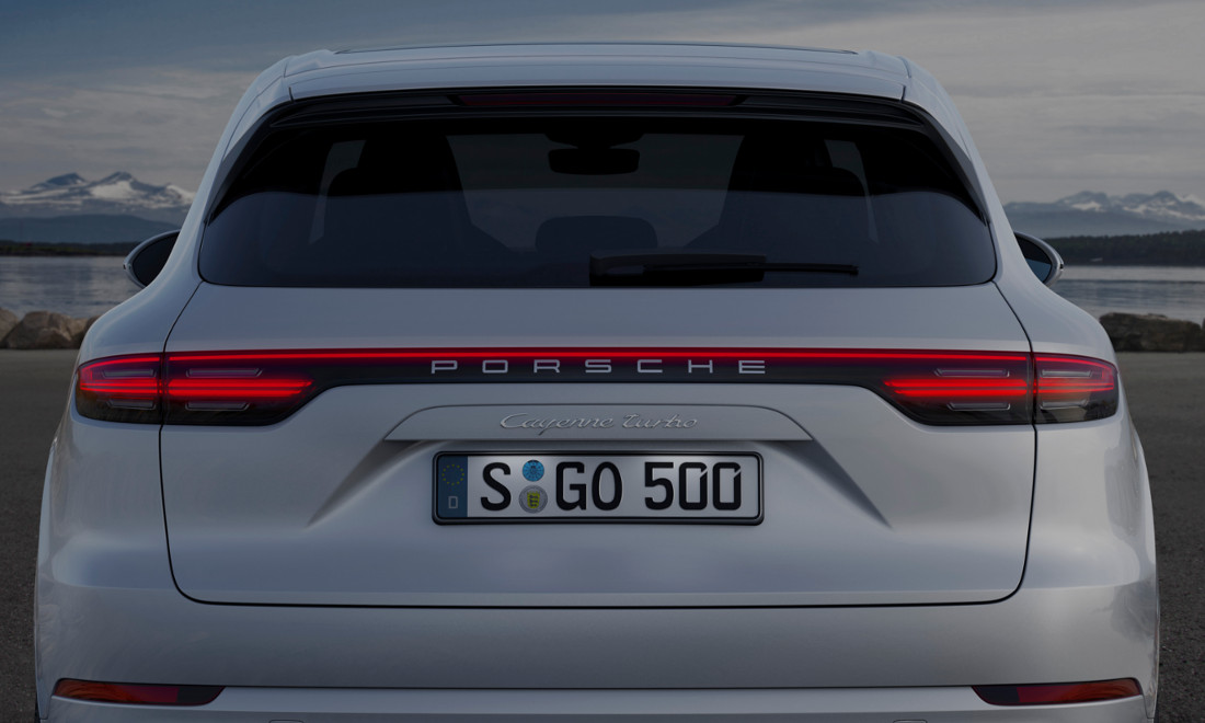 porsche-cayenne-turbo-2018-6