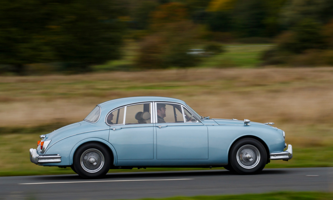 Jaguar-Land-Rover-Classic-Drive-Experience-8