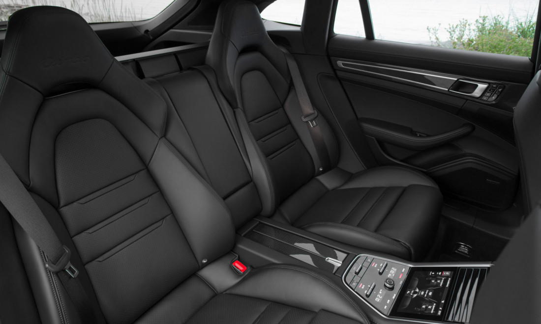 Porsche-Panamera-Turbo-S-E-Hybrid-ST-3