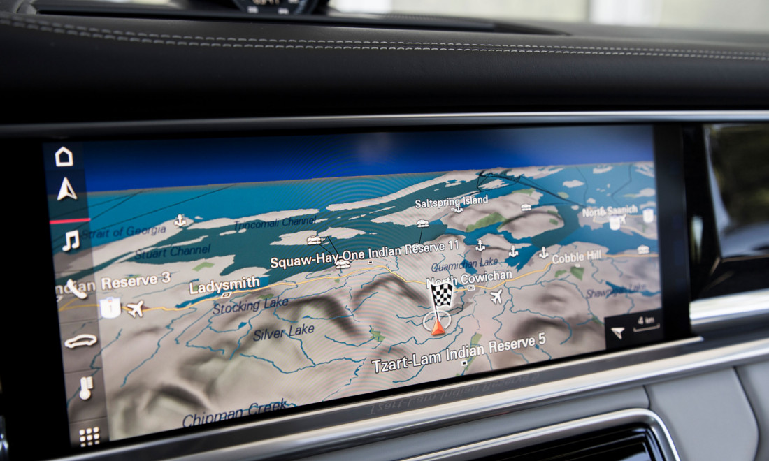 Porsche-Panamera-Turbo-S-E-Hybrid-ST-4