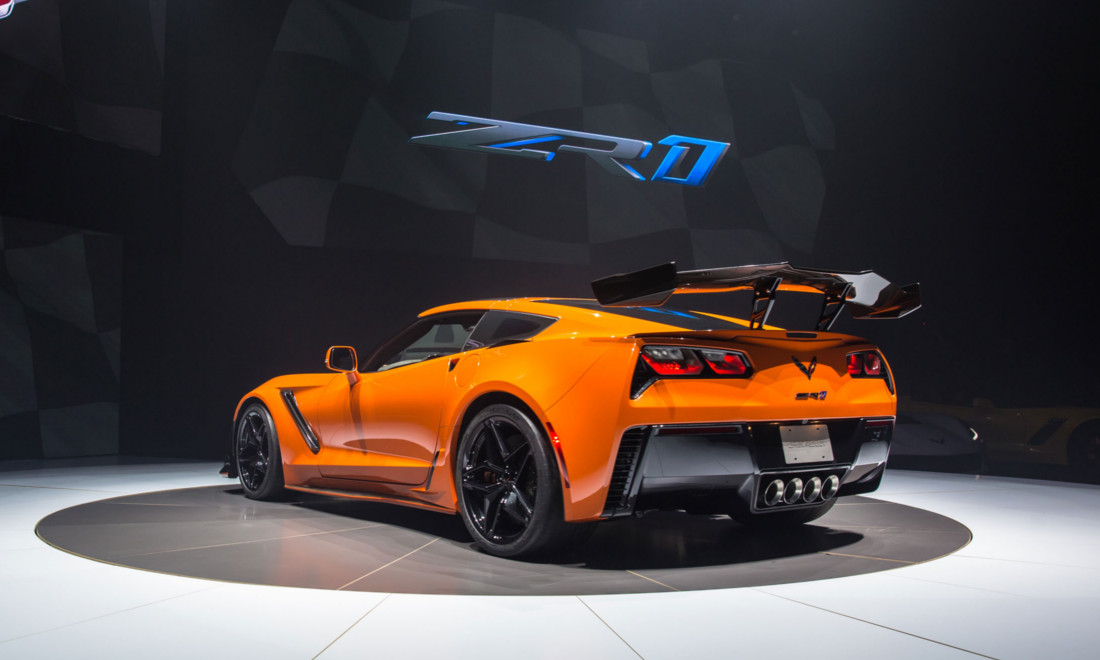 Chevrolet-Corvette-ZR1-2