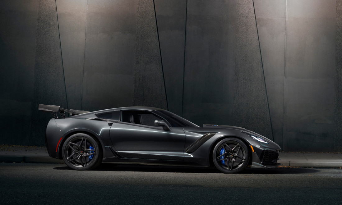 Chevrolet-Corvette-ZR1-5
