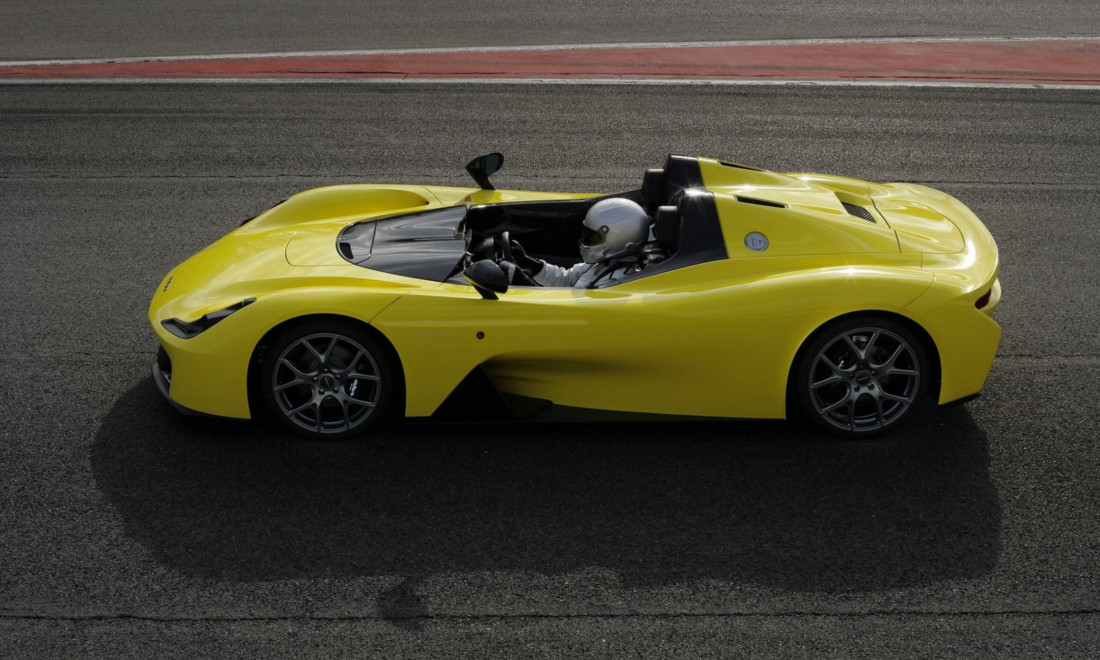 Dallara-Stradale-1