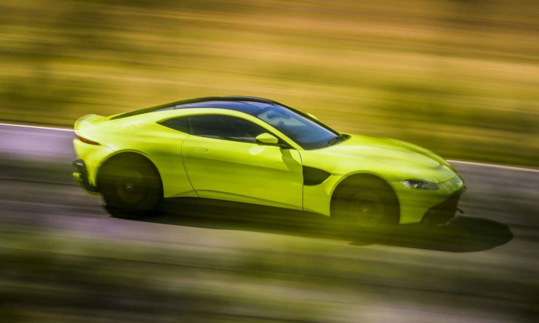 Aston-martin-vantage-2018-1