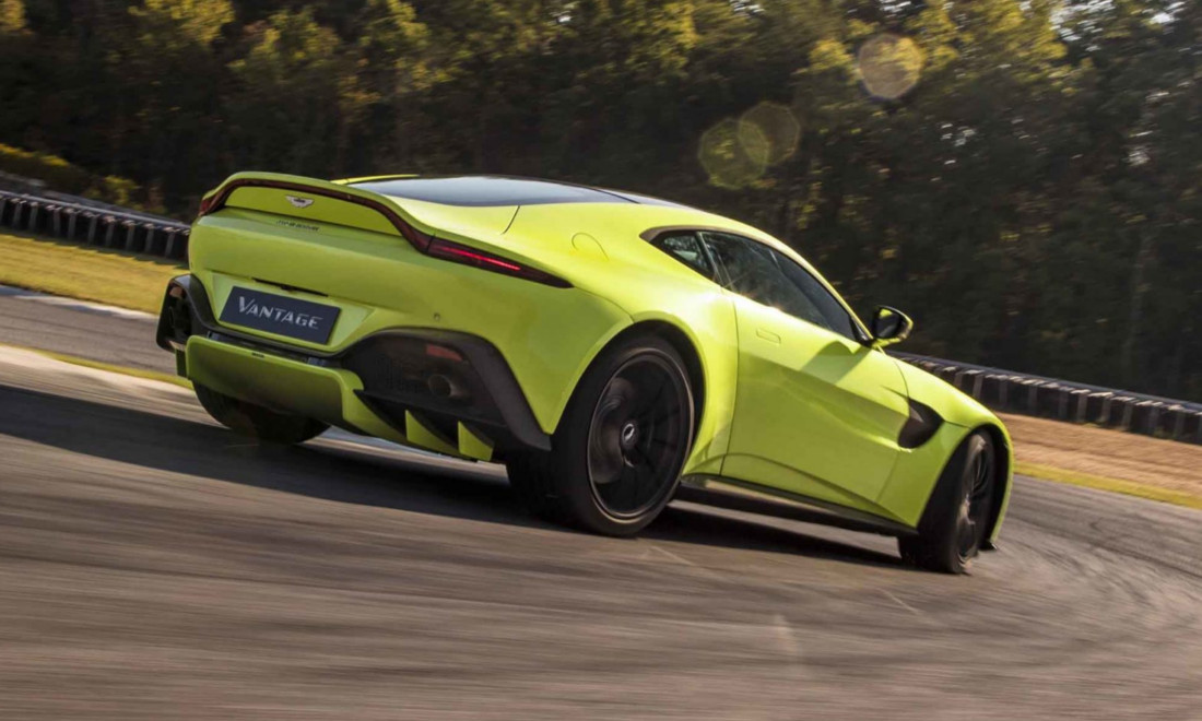 Aston-martin-vantage-2018-6
