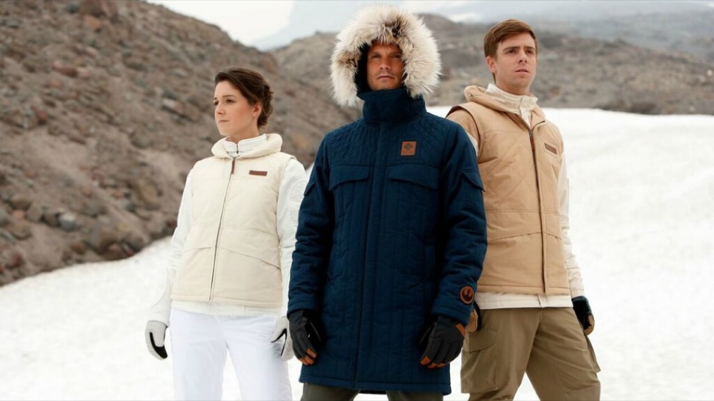 Columbia-x-Star-Wars-Echo-Base