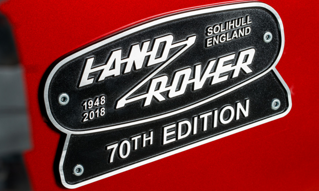 Land-Rover-Defender-Works-V8-13