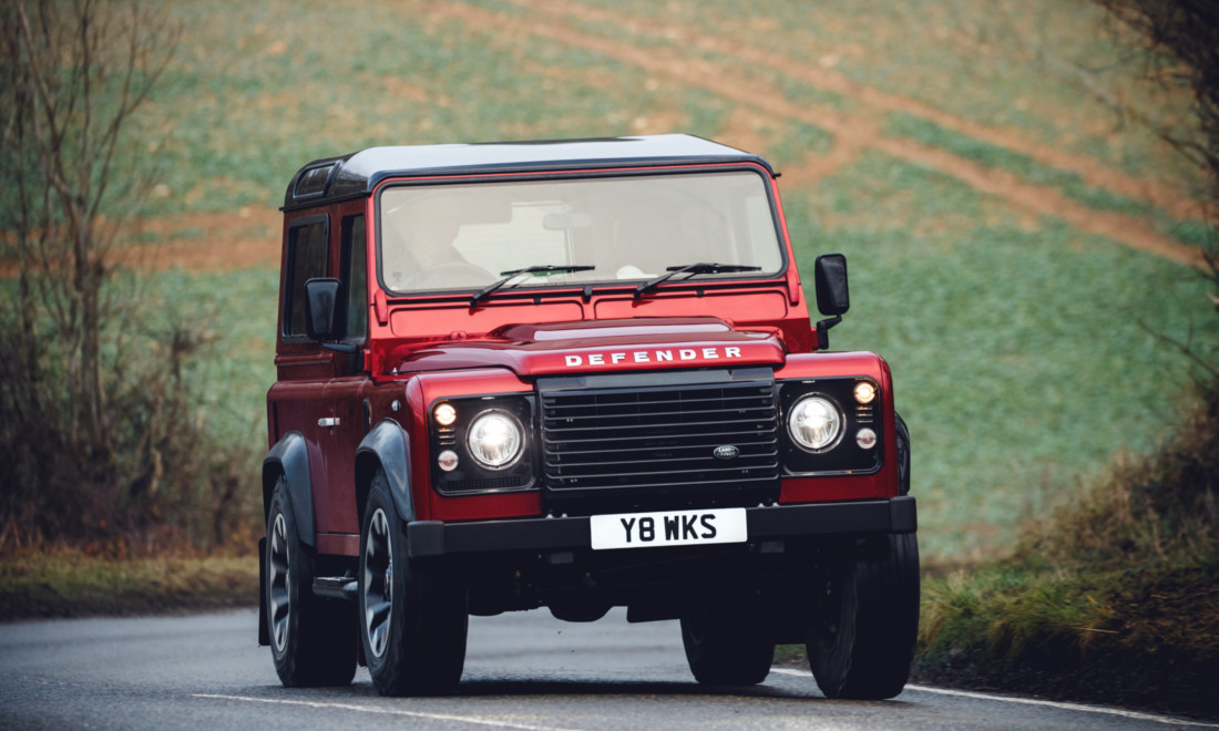Land-Rover-Defender-Works-V8-5