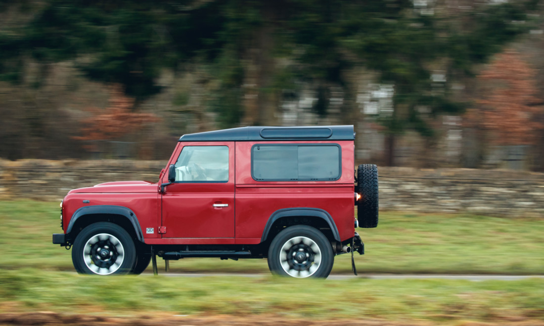 Land-Rover-Defender-Works-V8-6