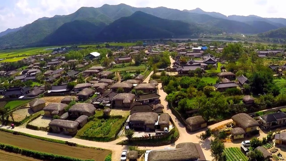 10 Andong-Hahoe-Village