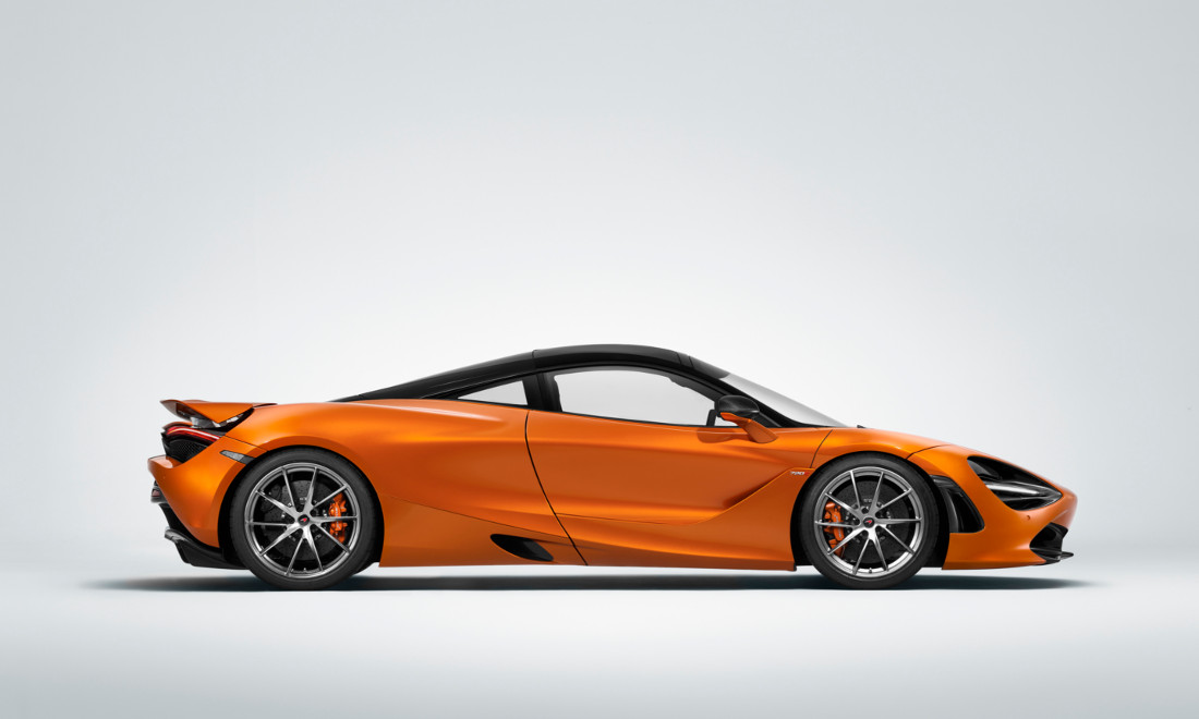 McLaren-720S-2