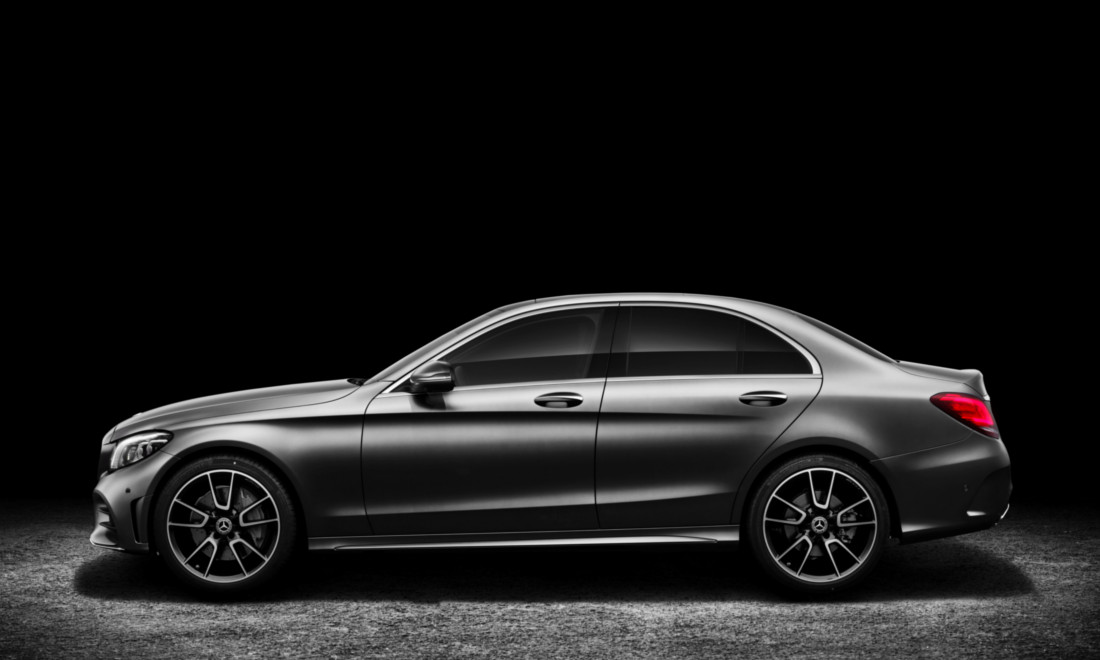 Mercedes-Benz-Classe-C-berlina-1