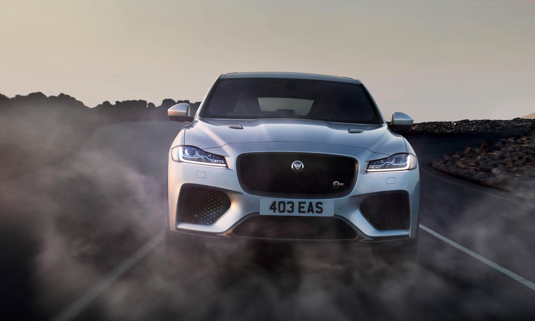 Jaguar-F-Pace-SVR-1