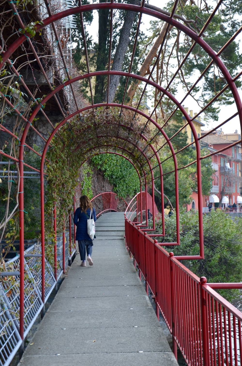 5 VARENNA passeggiata lungolago