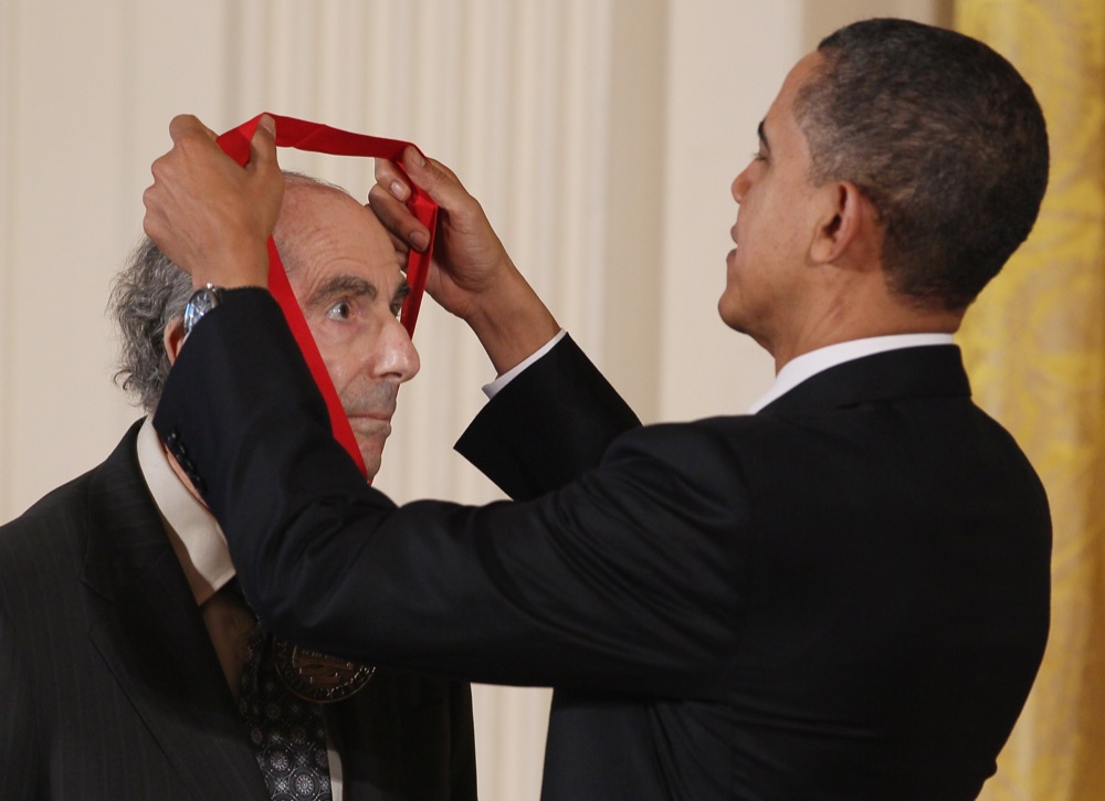 Obama Confers Nat'l Medal of Arts And Nat'l Humanities Medal To 20 Honorees Obama Confers Nat'l Medal of Arts And Nat'l Humanities Medal To 20 Honorees