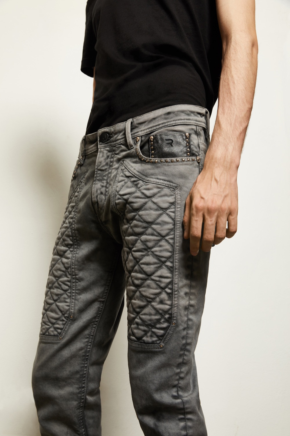 jeckerson_SOUTH GARAGE