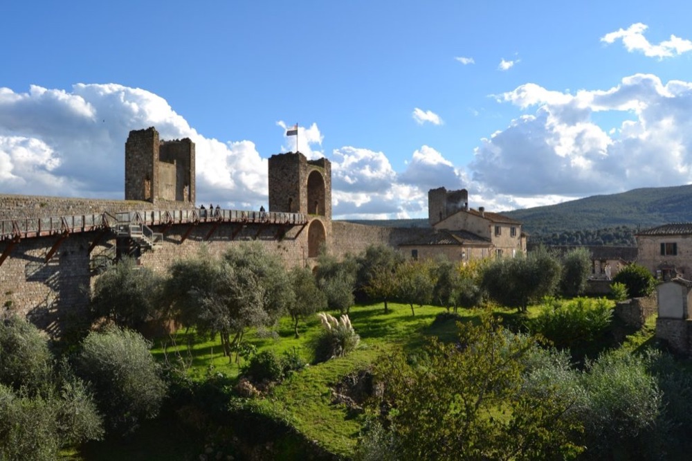 9 Monteriggioni
