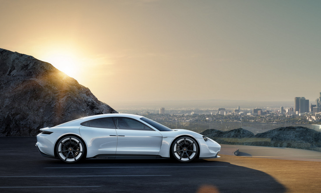 Porsche-mission-E-3