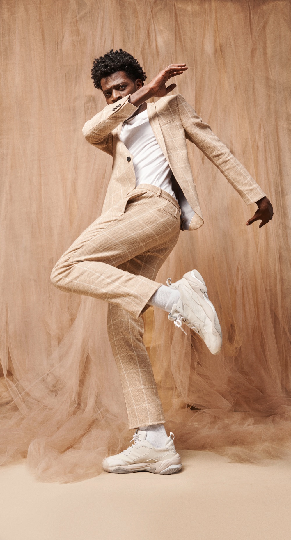 Thunder Desert_367997_03_03